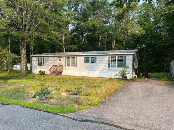 12 Marsh Brook Crossing, Sanford, ME 04073