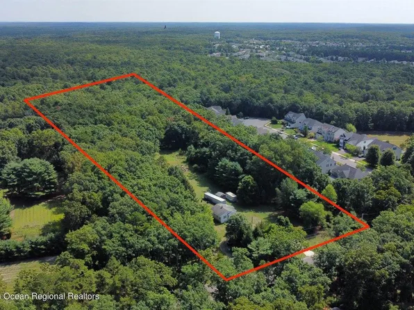 921 Eltone Rd, Jackson, NJ 08527