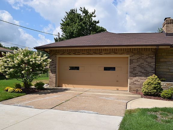 4th image of 2246 Garden Dr