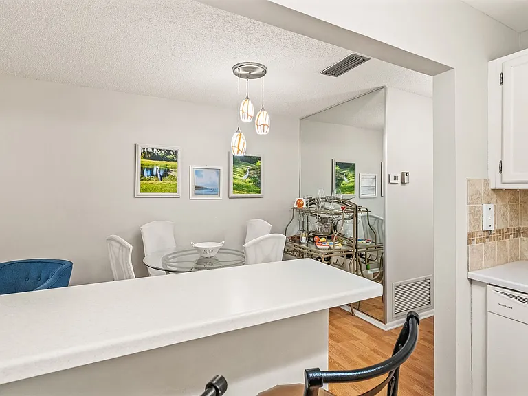 11 Vista Gardens Trl #204 — Photo 14