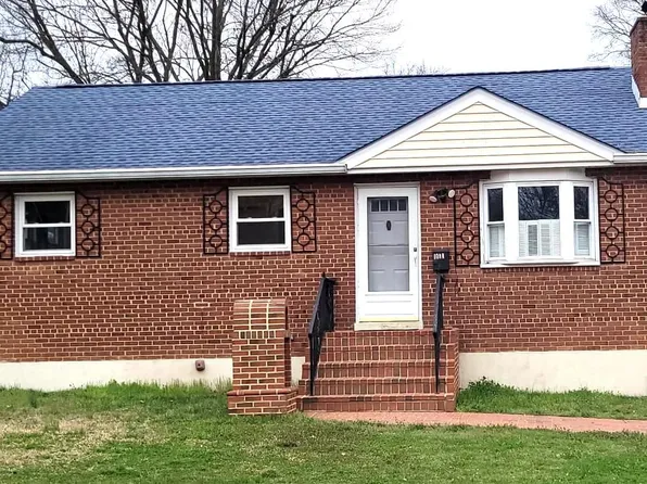 1689 Rosedale Ct, Woodbridge, VA 22191