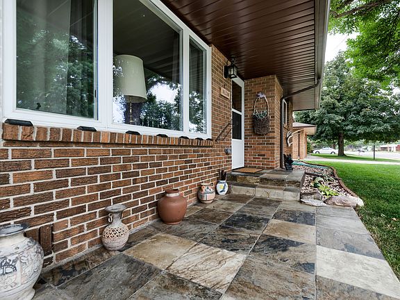 A3 - A Front Porch 1.jpg