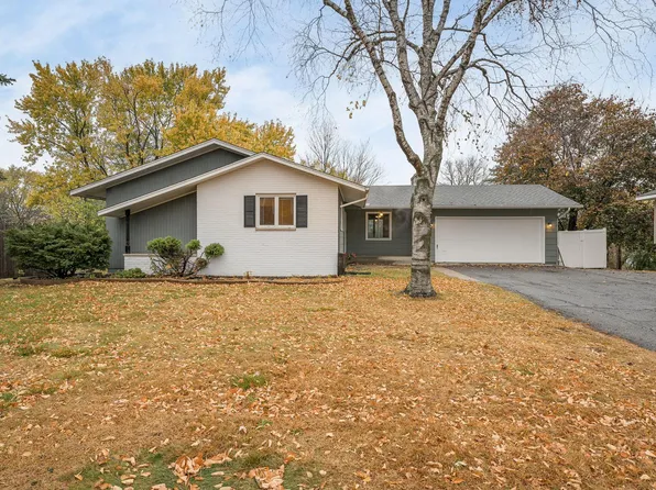 8330 36th Ave N, New Hope, MN 55427
