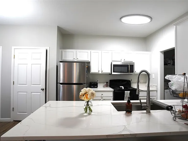 1700 Constantino Cir #A — Photo 7