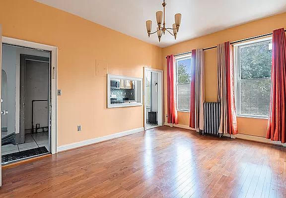2nd image of 594 Willoughby Ave