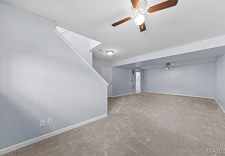 123 Woodlake Ct — Photo 4