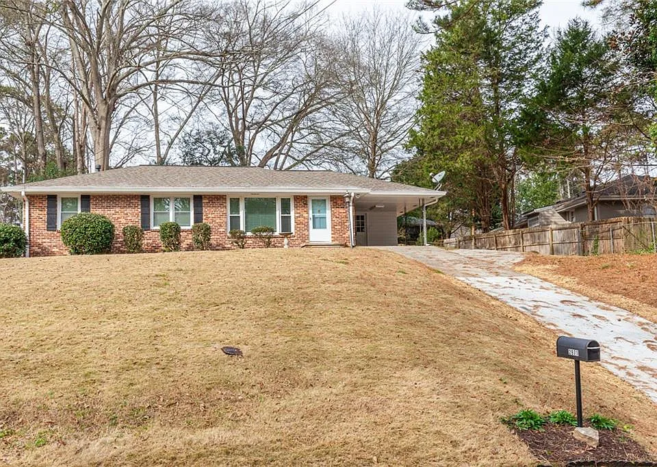 2971 Stratford Arms Dr
