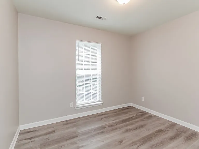 5833 Lawnmeadow Dr — Photo 12