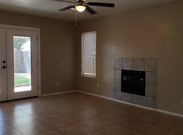 13353 W Cottonwood St — Photo 11