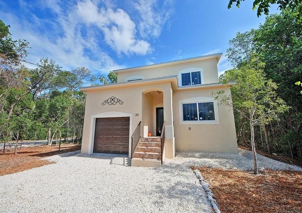 30 Seagate Blvd