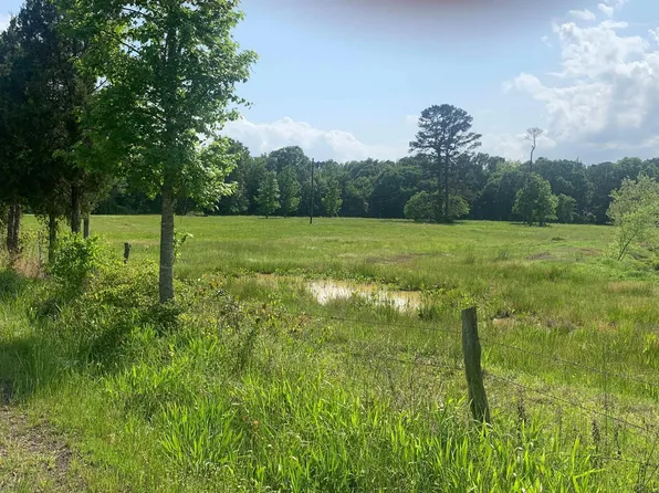 1415 County Road 1660, Mount Pleasant, TX 75455