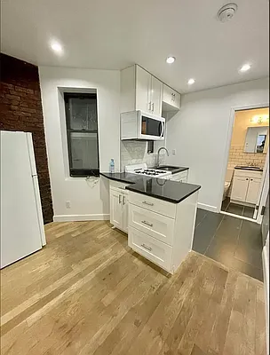 Rented by Nolita Group | media 14