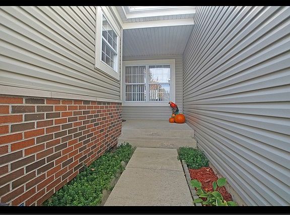2nd image of 6808 Clear Creek Dr
