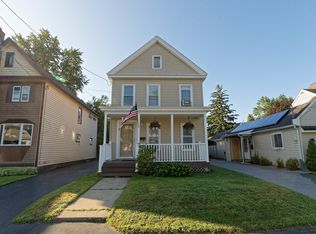 213 1st St, Scotia, NY 12302