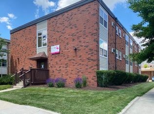 512 E Clark, Champaign, IL 61820