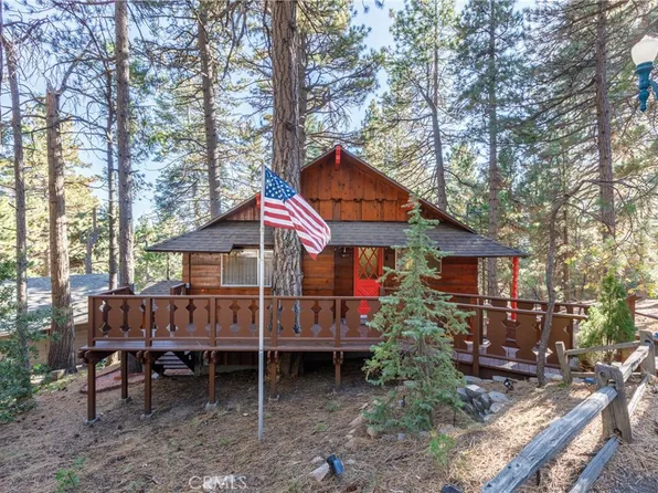 31321 Circle View Dr, Running Springs, CA 92382