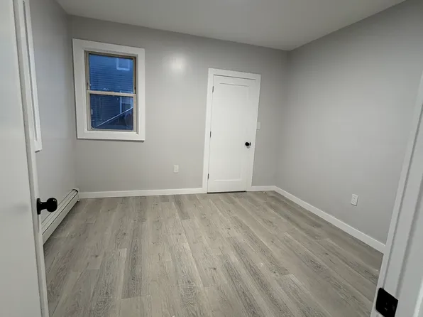 8527 102nd St #2, Richmond Hill, NY 11418