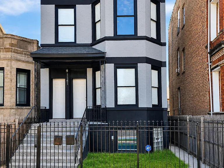 1141 S Saint Louis Ave #2 — Photo 1