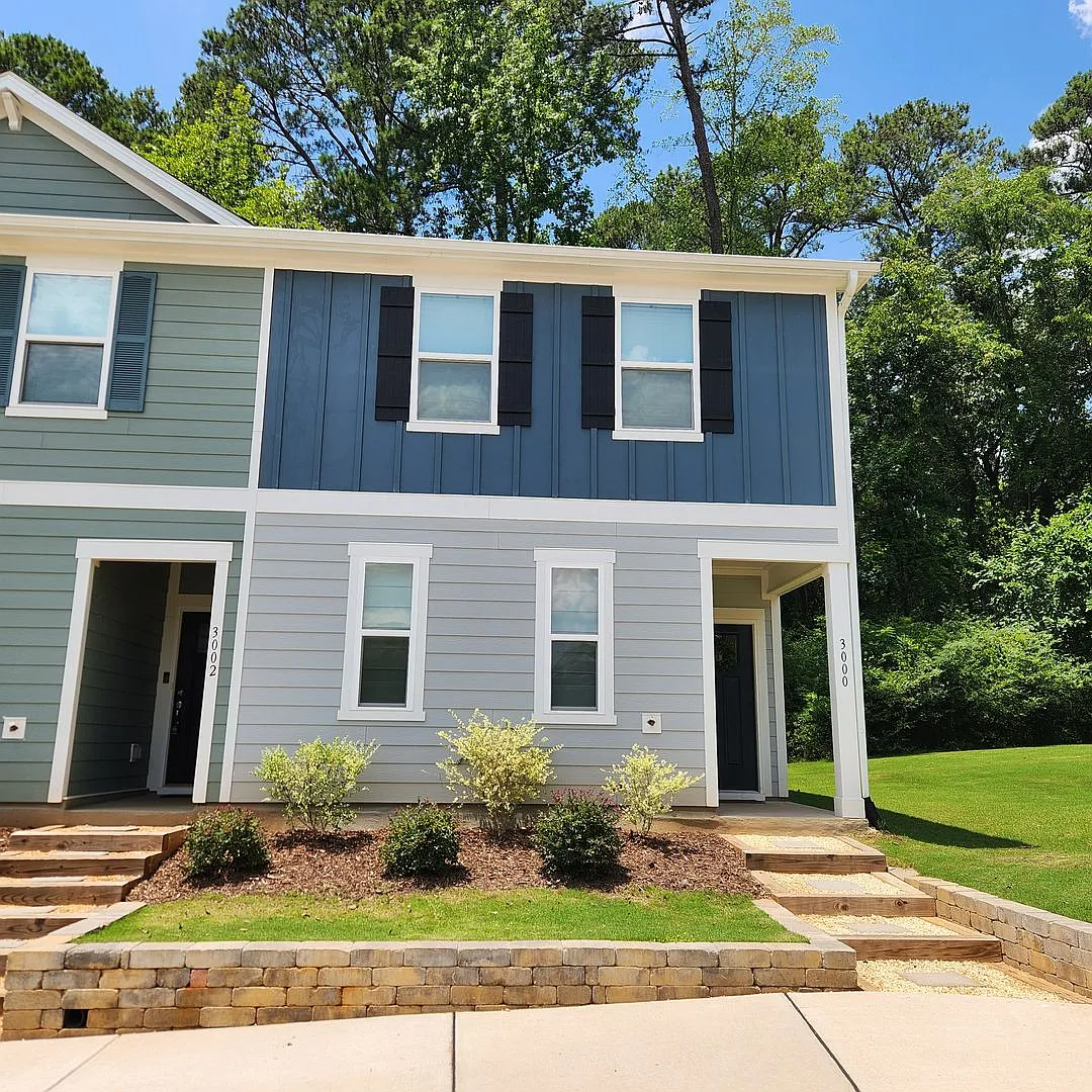 Townhome for Rent — Photo 1