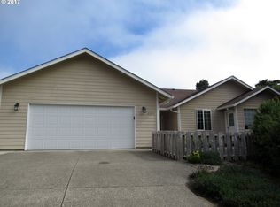 87655 Woodmere W, Florence, OR 97439
