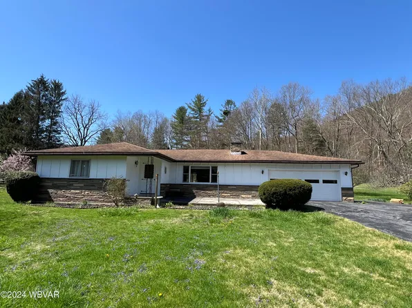 43 School Ln, Westport, PA 17778