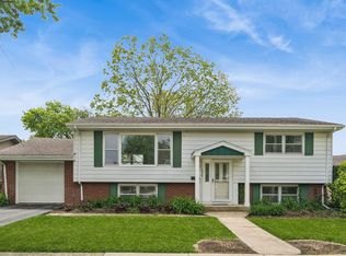 1259 Heather Rd, Homewood, IL 60430