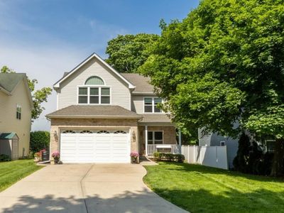 1827 S 4th Pl, St Charles, IL, 60174