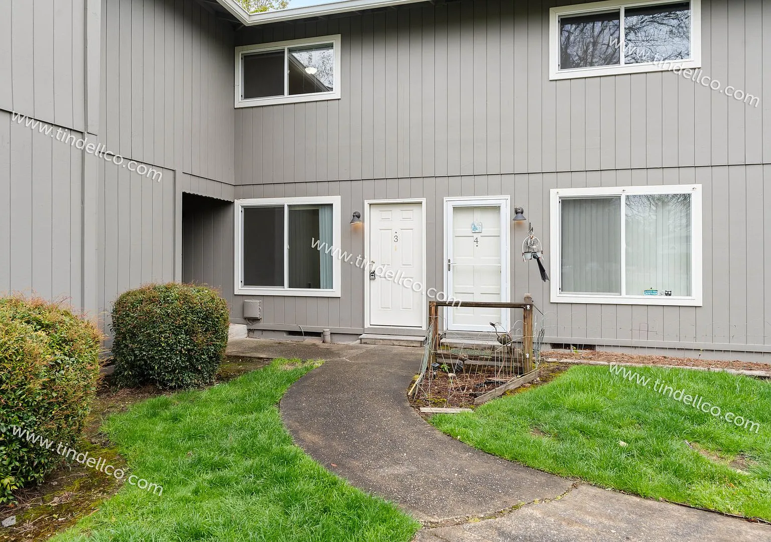 356SB — Photo 2