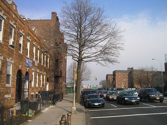 3rd image of 11111 Northern Blvd #1