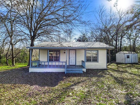 2nd image of 472 E Main St