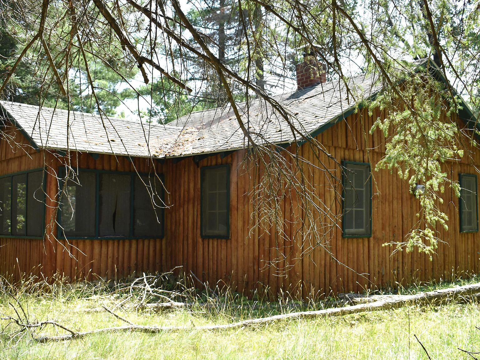 1413 N Black River Rd, Cheboygan, MI 49721 Zillow