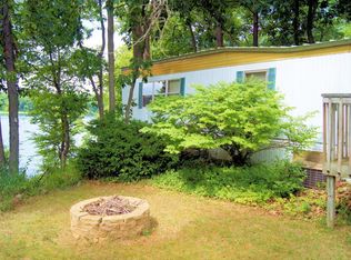 8628 Chain O Lakes Dr, Delton, MI