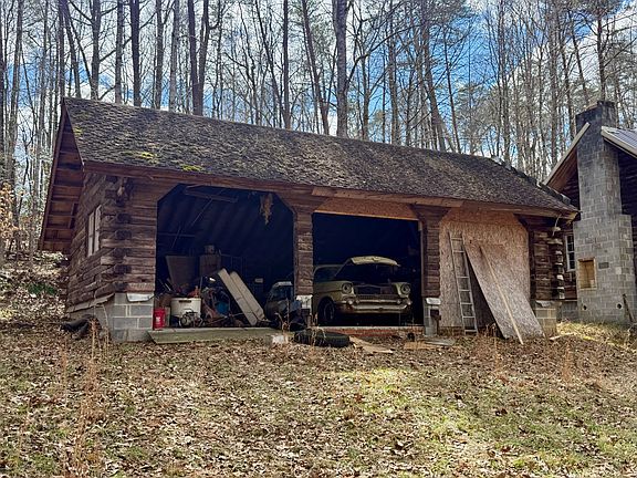 11th image of this home