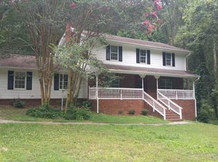 2199 Chaparral Dr, Snellville, GA 30078