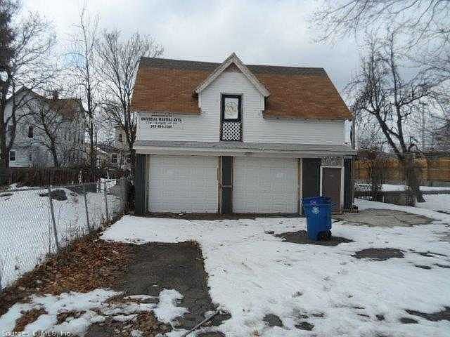 2nd image of 67 Kimberly Ave