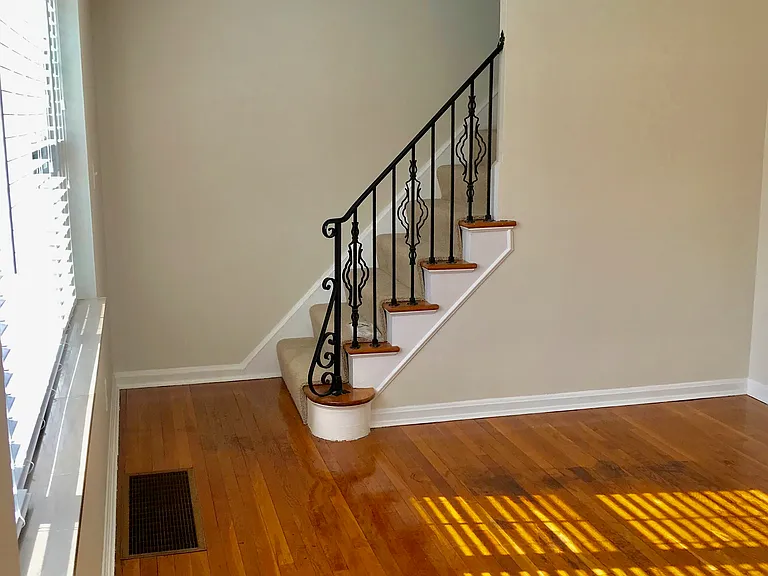 3947 Beech St — Photo 24