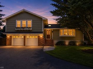28 Lyonsville Rd, Rockaway Twp., NJ 07005