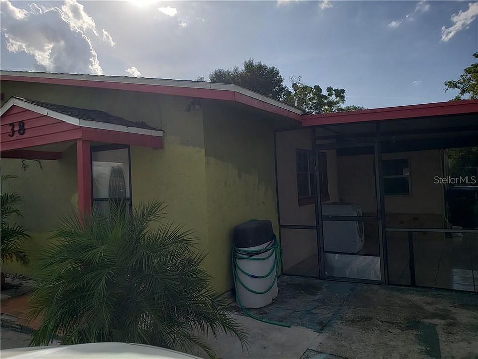 1st image of 38 S Hart Blvd