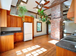 46 W Avon Rd, Unionville, CT 06085