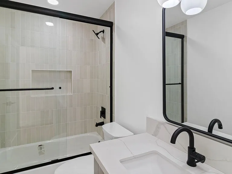 5261 Allott Ave — Photo 19