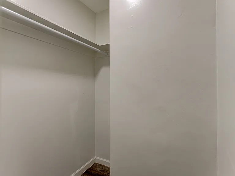 1164 S Norton Ave #13 — Photo 10