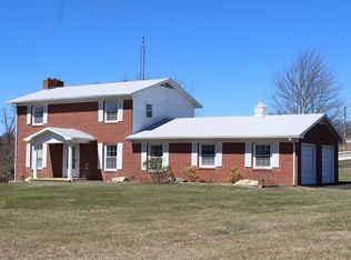 39 Beamers Knob Rd, Fancy Gap, VA 24328