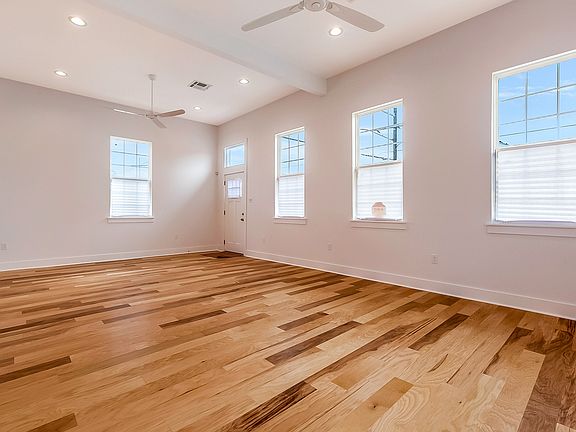 2nd image of 2501 Saint Ann St