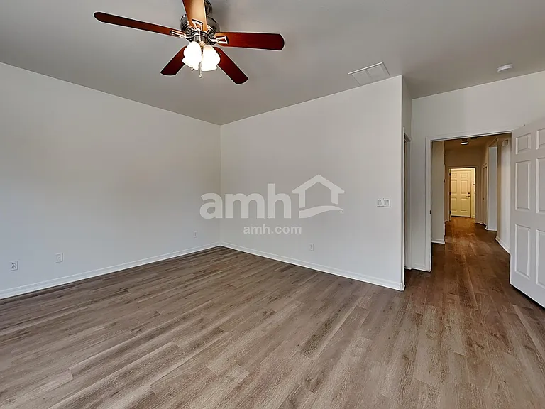 18641 W Mission Ln — Photo 10