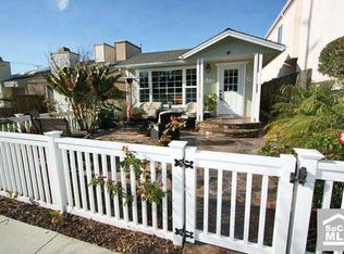 209 Indianapolis Ave, Huntington Beach, CA 92648