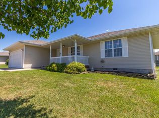 1210 Tyler Dr, Lebanon, MO 65536