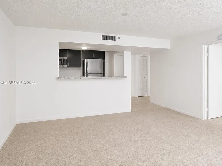 7601 E Treasure Dr #910 — Photo 6