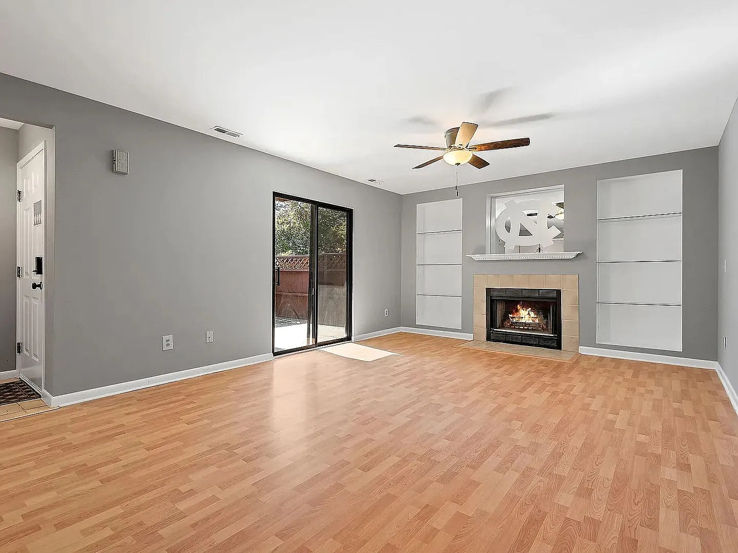 Room in 3 Bedroom Home at Finley Forest Dr — Photo 2