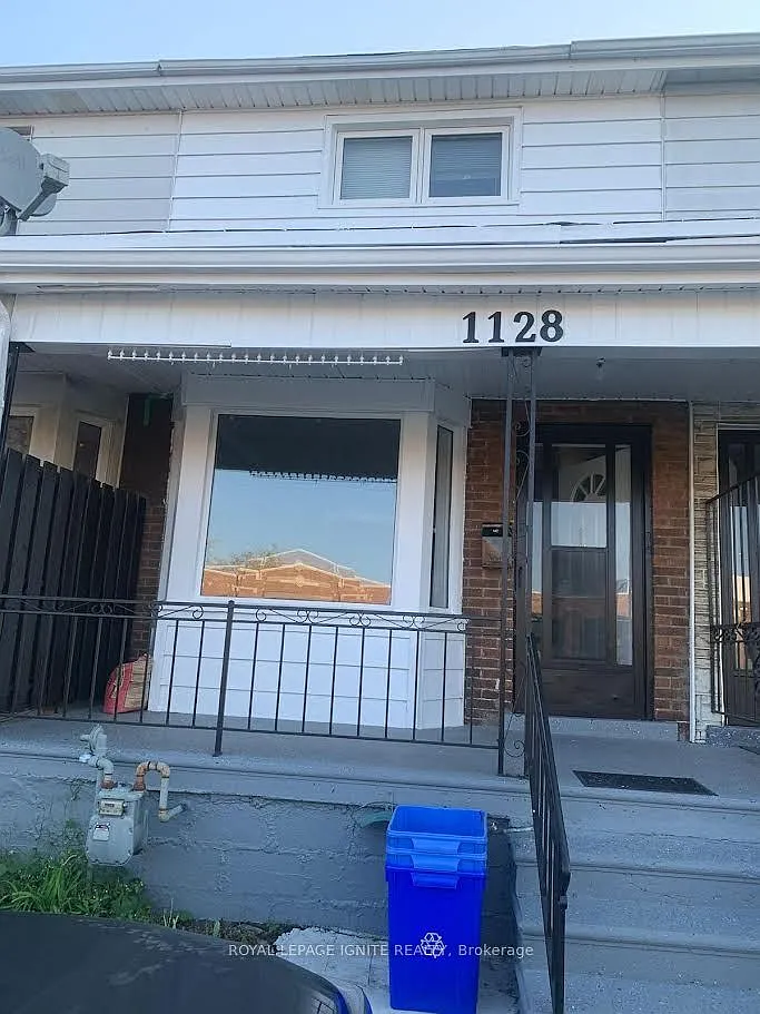 2 bed, $1,750 — Photo 1