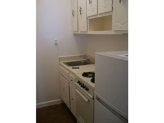 Rented by Living New York | media 17